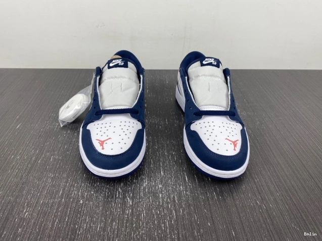 Bmlin SB CJ7891-400 Navy 1 Midnight Low Jordan 0701